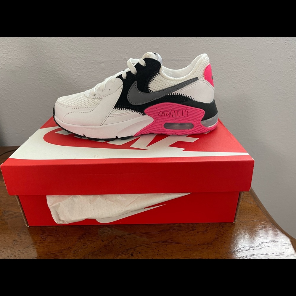 Never worn Nike